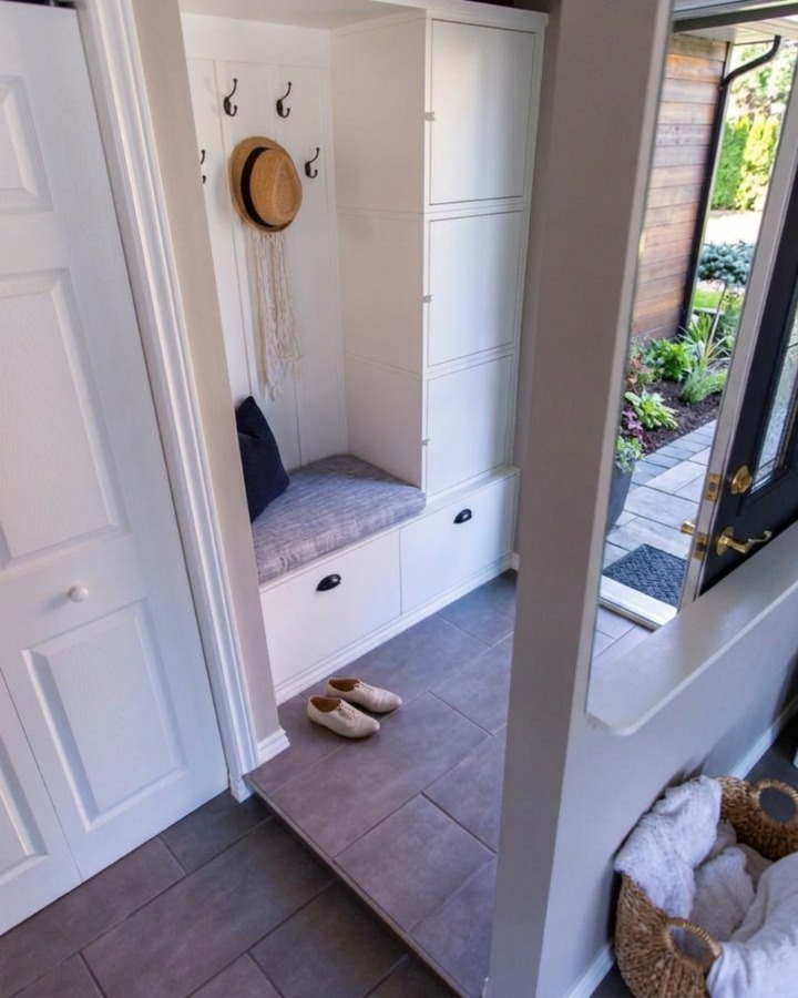 11 Top Ikea Drop Zone Ideas to Transform Your Entryway