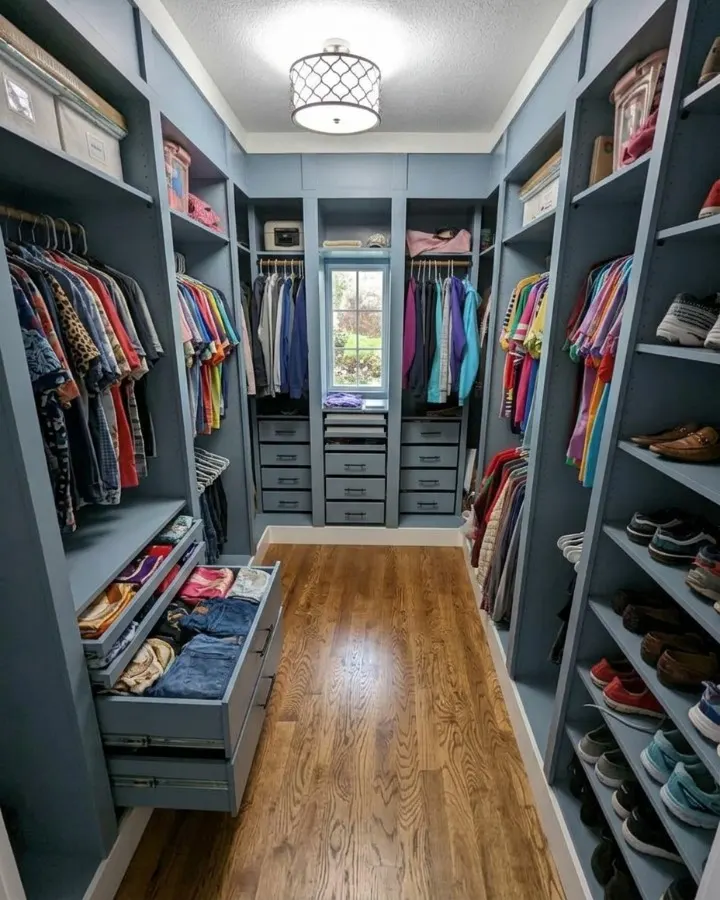 9 Innovative 17 Game Hacks for Walk-In Closets
