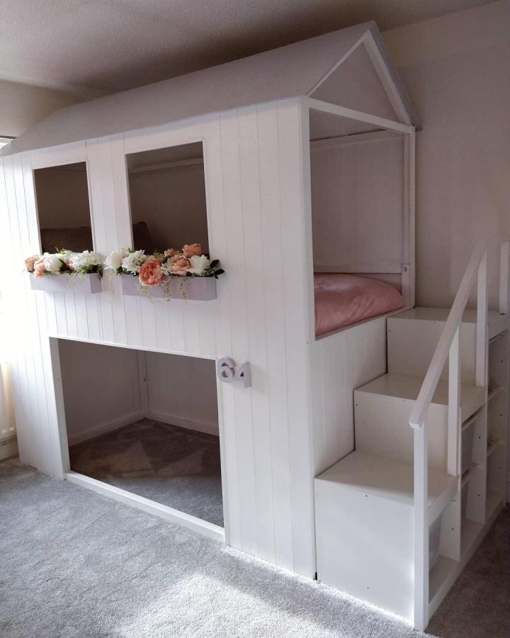 28 Creative IKEA Kura and Trofast Bed Hacks for Kids