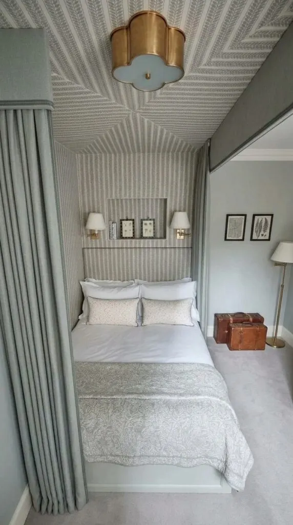 9 Cozy & Practical Small Bedroom Ideas for Style